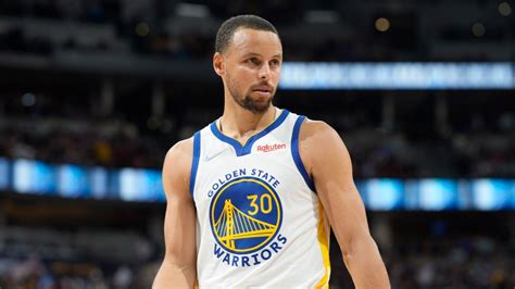 Arrest warrant issued for Chinese exchange student who trespassed at Steph Curry's house